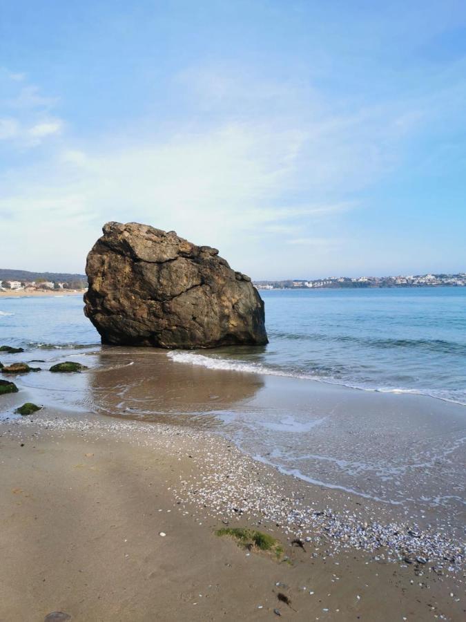 Lily Beach - Apartment 408A Sozopol Bagian luar foto