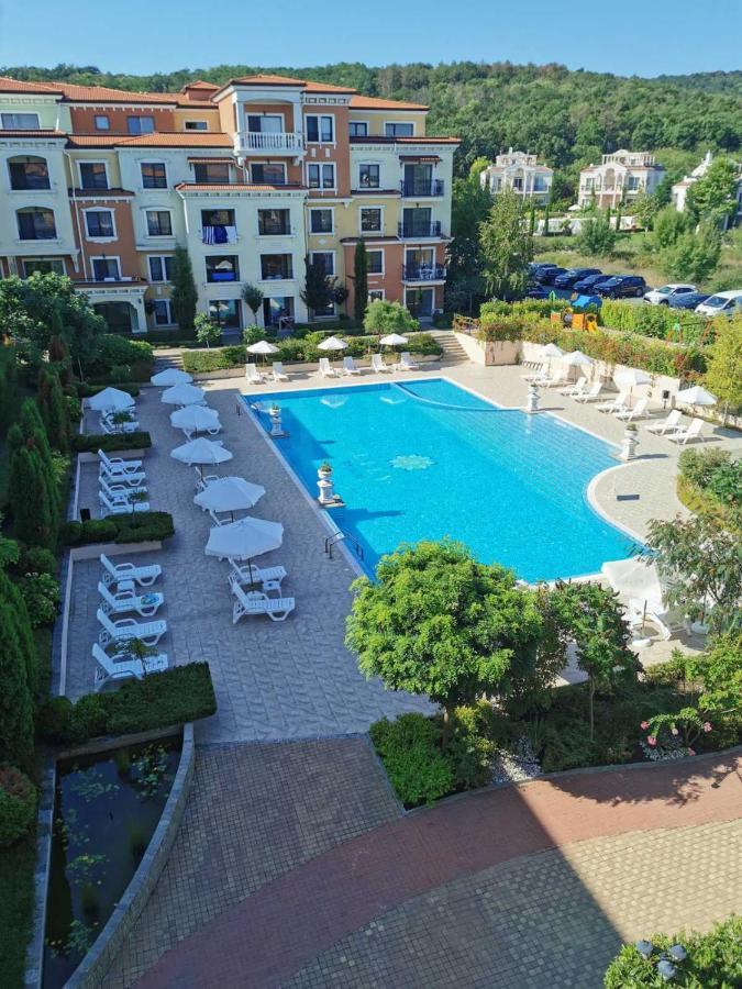 Lily Beach - Apartment 408A Sozopol Bagian luar foto
