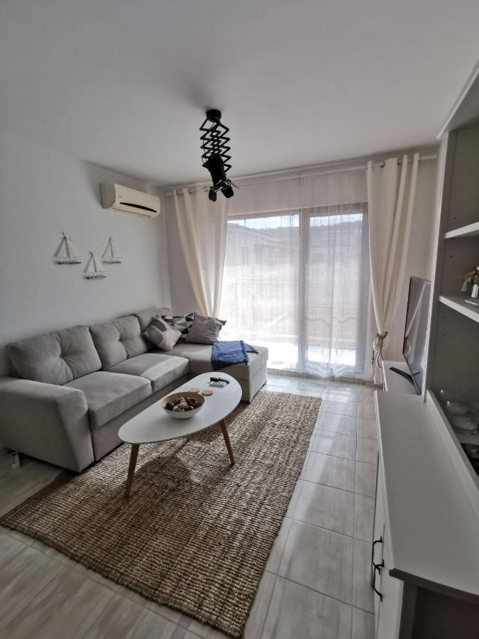 Lily Beach - Apartment 408A Sozopol Bagian luar foto